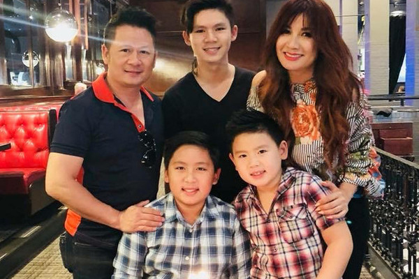 Cuộc sống hải ngoại của Bằng Kiều: Không giàu như mọi người nghĩ, miệt mài chạy show ở Việt Nam kiếm tiền - 2 Cuộc sống hải ngoại của Bằng Kiều: Không giàu như mọi người nghĩ, miệt mài chạy show ở Việt Nam kiếm tiền - 2