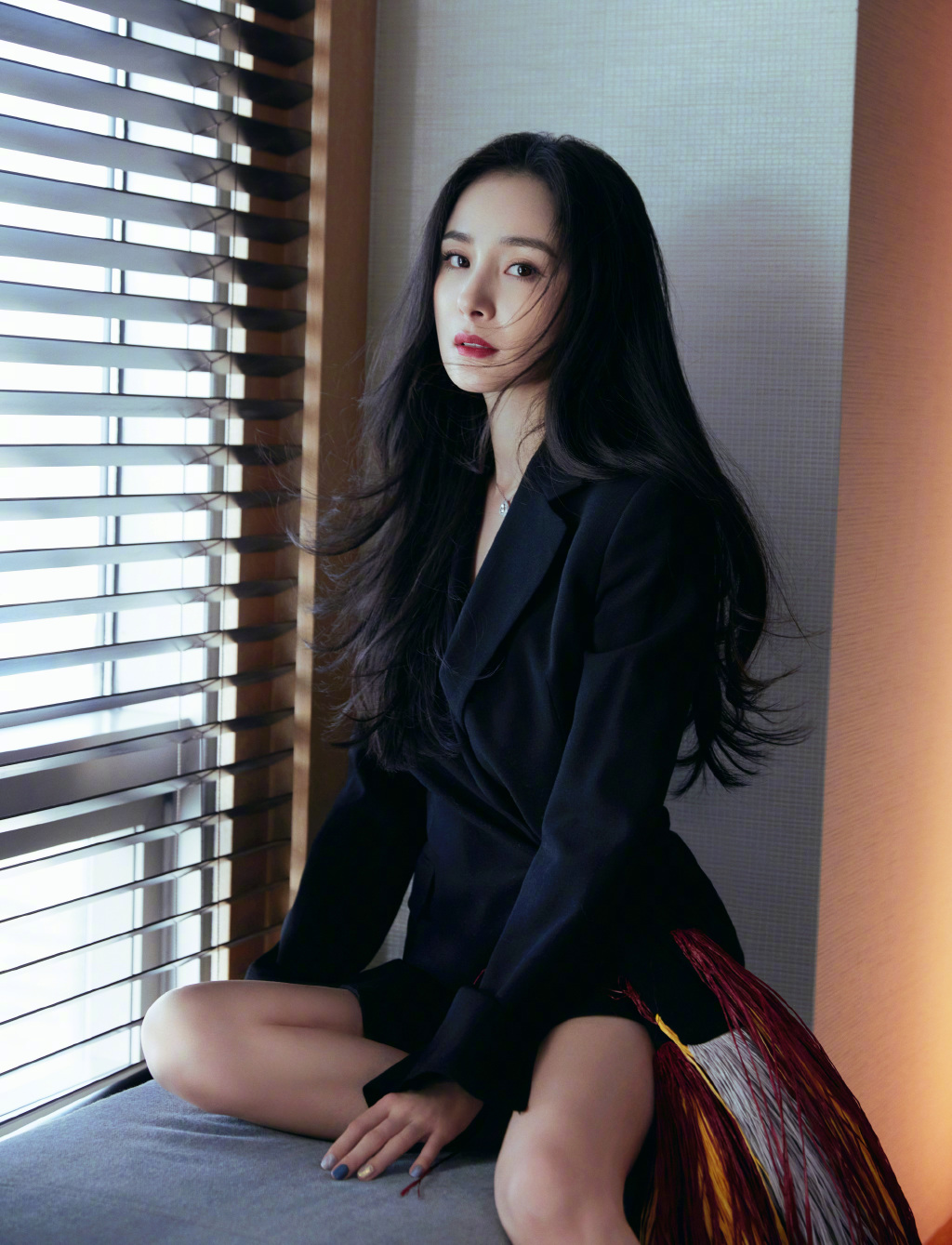 Dương Mịch - Phạm Băng Băng bỗng dưng bị so sánh: Cùng gặp scandal lớn nhưng 'Phạm gia' lại yếu thế hơn đàn em chỉ vì thói kiêu ngạo? - 5 Dương Mịch - Phạm Băng Băng bỗng dưng bị so sánh: Cùng gặp scandal lớn nhưng 'Phạm gia' lại yếu thế hơn đàn em chỉ vì thói kiêu ngạo? - 5