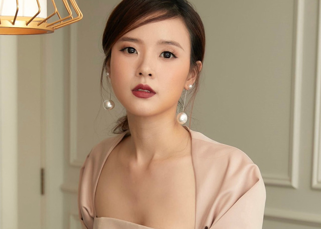 Chiêm ngưỡng không gian sống cao cấp hàng tỷ VNĐ của các mỹ nhân Việt: Nhìn đâu cũng thấy sang chảnh, chọn đại một góc cũng thành ảnh 'sống ảo', tiện nghi chẳng kém khách sạn 5 sao - 13 Chiêm ngưỡng không gian sống cao cấp hàng tỷ VNĐ của các mỹ nhân Việt: Nhìn đâu cũng thấy sang chảnh, chọn đại một góc cũng thành ảnh 'sống ảo', tiện nghi chẳng kém khách sạn 5 sao - 13