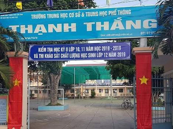 Hiệu trưởng từng phát tán ảnh nóng bị miễn nhiệm Hiệu trưởng từng phát tán ảnh nóng bị miễn nhiệm