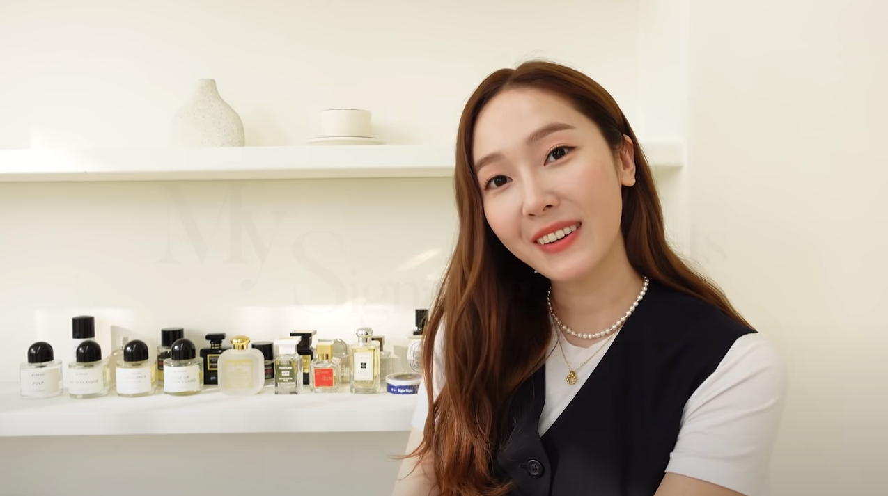 Jessica tiết lộ chai nước hoa Byredo khiến cô mê mẩn: Hương thơm ngọt mát như một ly cocktail mùa Hè - 1 Jessica tiết lộ chai nước hoa Byredo khiến cô mê mẩn: Hương thơm ngọt mát như một ly cocktail mùa Hè - 1