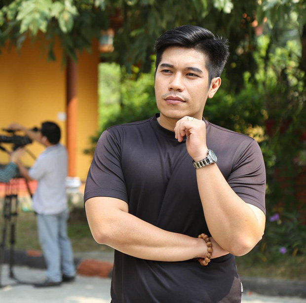Nghệ sĩ Hồng Ánh tố 1 nam diễn viên giả mù trong clip dàn dựng chữa bệnh nan y của ông Võ Hoàng Yên? - 7 Nghệ sĩ Hồng Ánh tố 1 nam diễn viên giả mù trong clip dàn dựng chữa bệnh nan y của ông Võ Hoàng Yên? - 7