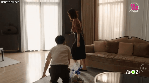 Cây táo nở hoa tập 12: Xót xa cảnh em gái là 'tiểu tam', anh trai đến quỳ lạy xin lỗi 'chính thất' - 8 Cây táo nở hoa tập 12: Xót xa cảnh em gái là 'tiểu tam', anh trai đến quỳ lạy xin lỗi 'chính thất' - 8