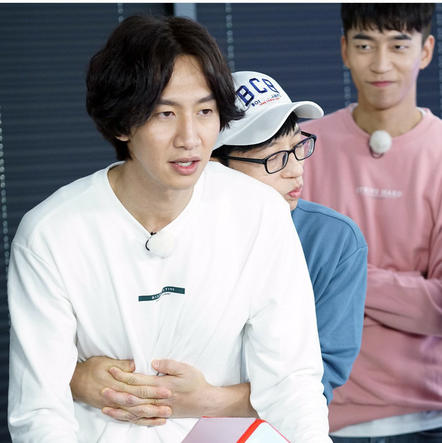 11 năm gắn bó của Lee Kwang Soo và mối thân tình với các thành viên Running Man 11 năm gắn bó của Lee Kwang Soo và mối thân tình với các thành viên Running Man
