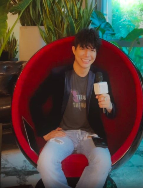Nathan Lee nói gì khi Hương Tràm cảm ơn sau livestream bóc phốt The Voice? Nathan Lee nói gì khi Hương Tràm cảm ơn sau livestream bóc phốt The Voice?