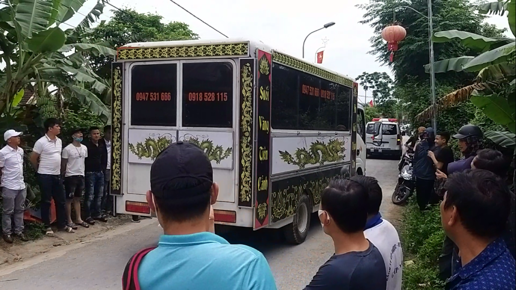 Toàn cảnh hiện trường vụ nổ súng khiến hai người tử vong ở Nghệ An - 9 Toàn cảnh hiện trường vụ nổ súng khiến hai người tử vong ở Nghệ An - 9