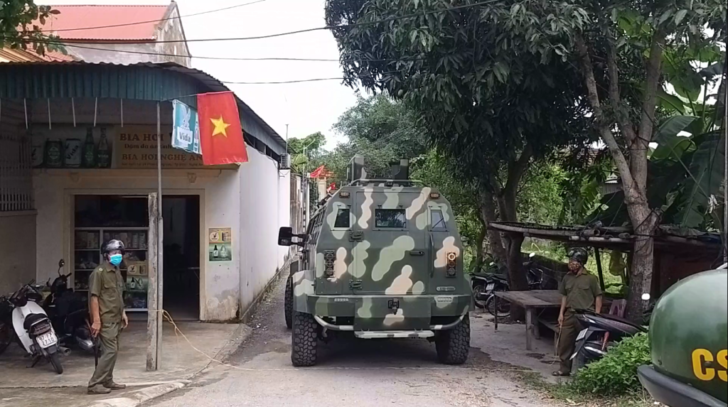 Toàn cảnh hiện trường vụ nổ súng khiến hai người tử vong ở Nghệ An - 2 Toàn cảnh hiện trường vụ nổ súng khiến hai người tử vong ở Nghệ An - 2