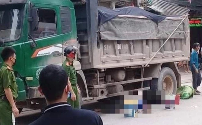 Đang đi tự phanh xe ngã ra đường, nam thanh niên lao vào gầm xe tải tử vong Đang đi tự phanh xe ngã ra đường, nam thanh niên lao vào gầm xe tải tử vong