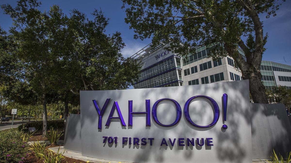 Cái chết của Yahoo! và bài học gã khổng lồ ngủ quên trên chiến thắng Cái chết của Yahoo! và bài học gã khổng lồ ngủ quên trên chiến thắng