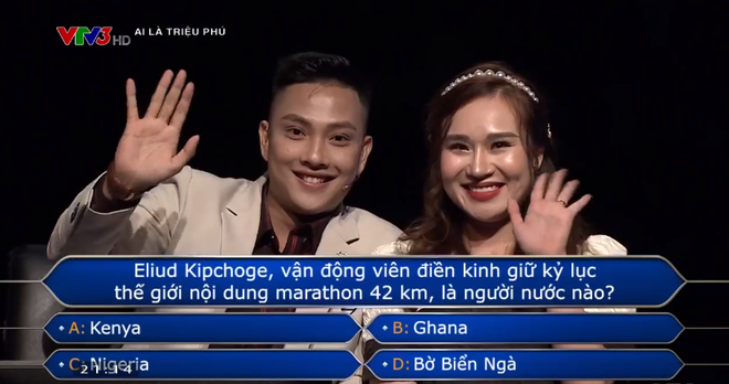 Dùng chiến thuật 'cãi vợ', người đàn ông giật giải khủng ở Ai là triệu phú - 2 Dùng chiến thuật 'cãi vợ', người đàn ông giật giải khủng ở Ai là triệu phú - 2