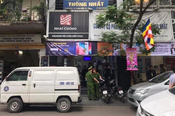 Ông chủ Nhật Cường bỏ trốn, các ‘chân rết’ hôm nay hầu tòa - 3 Ông chủ Nhật Cường bỏ trốn, các ‘chân rết’ hôm nay hầu tòa - 3