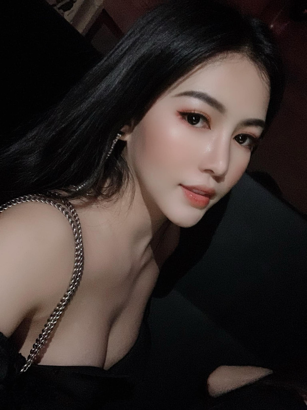 Tiểu thư 10X diện bikini hai mảnh bé tẹo, tiết lộ bí quyết xinh tươi nhờ ăn ảnh và ăn kiêng - 7 Tiểu thư 10X diện bikini hai mảnh bé tẹo, tiết lộ bí quyết xinh tươi nhờ ăn ảnh và ăn kiêng - 7