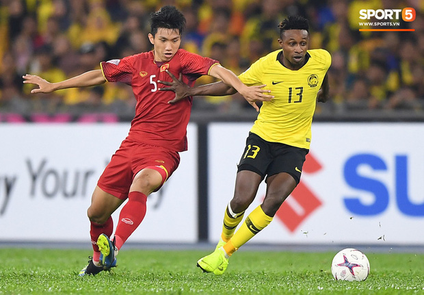 HLV Park Hang-seo vẫn chờ Văn Hậu trở lại tuyển Việt Nam ở vòng loại World Cup HLV Park Hang-seo vẫn chờ Văn Hậu trở lại tuyển Việt Nam ở vòng loại World Cup