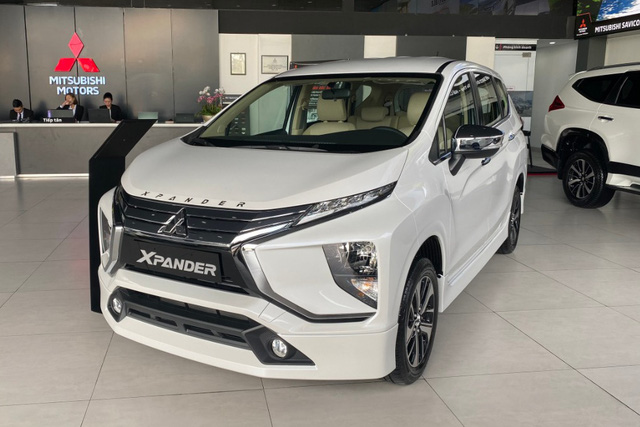Bán chạy đột biến, Mitsubishi vẫn ồ ạt khuyến mại mọi dòng xe, quyết đuổi Kia về thị phần - 1