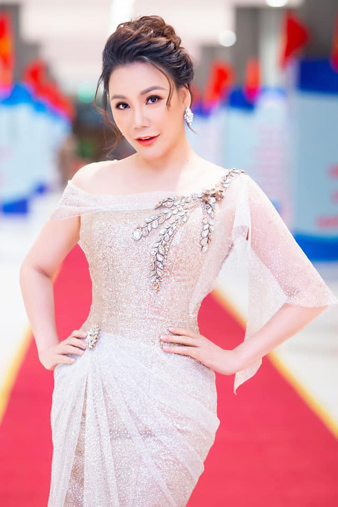 Hồ Quỳnh Hương lo lắng nhắn tin nhắc nhở 'không được dùng chất kích thích', Nathan Lee trả lời thế nào? - 3 Hồ Quỳnh Hương lo lắng nhắn tin nhắc nhở 'không được dùng chất kích thích', Nathan Lee trả lời thế nào? - 3