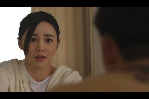Diễn viên 'chai' mặt trên truyền hình: Vừa qua đời kênh này lại bị cắm sừng kênh khác - 1 Diễn viên 'chai' mặt trên truyền hình: Vừa qua đời kênh này lại bị cắm sừng kênh khác - 1