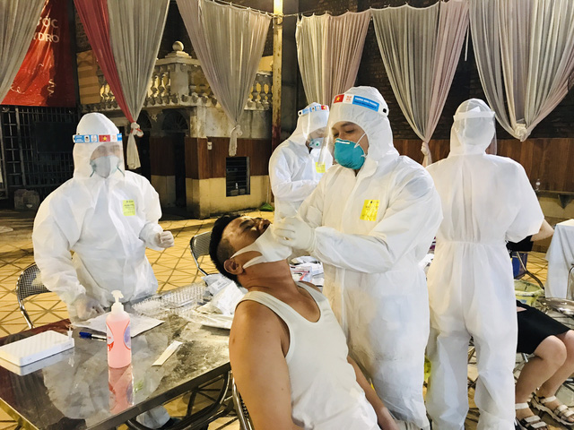 Phát hiện 11 ca dương tính, Bắc Ninh kêu gọi người dân không ra khỏi nhà Phát hiện 11 ca dương tính, Bắc Ninh kêu gọi người dân không ra khỏi nhà
