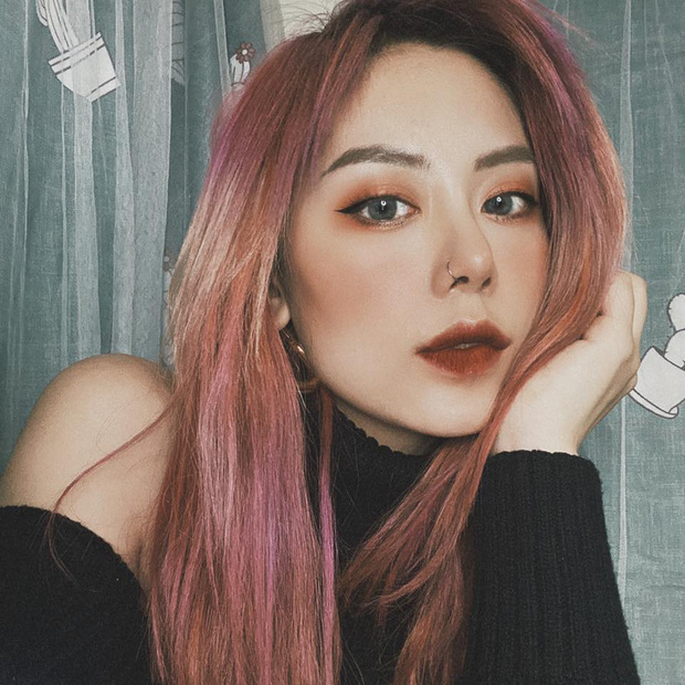 Loạt status đưa Mai Âm Nhạc lên tầm 'danh hài' mạng, dân tình đổ xô 'xin vía' mặn mòi Loạt status đưa Mai Âm Nhạc lên tầm 'danh hài' mạng, dân tình đổ xô 'xin vía' mặn mòi