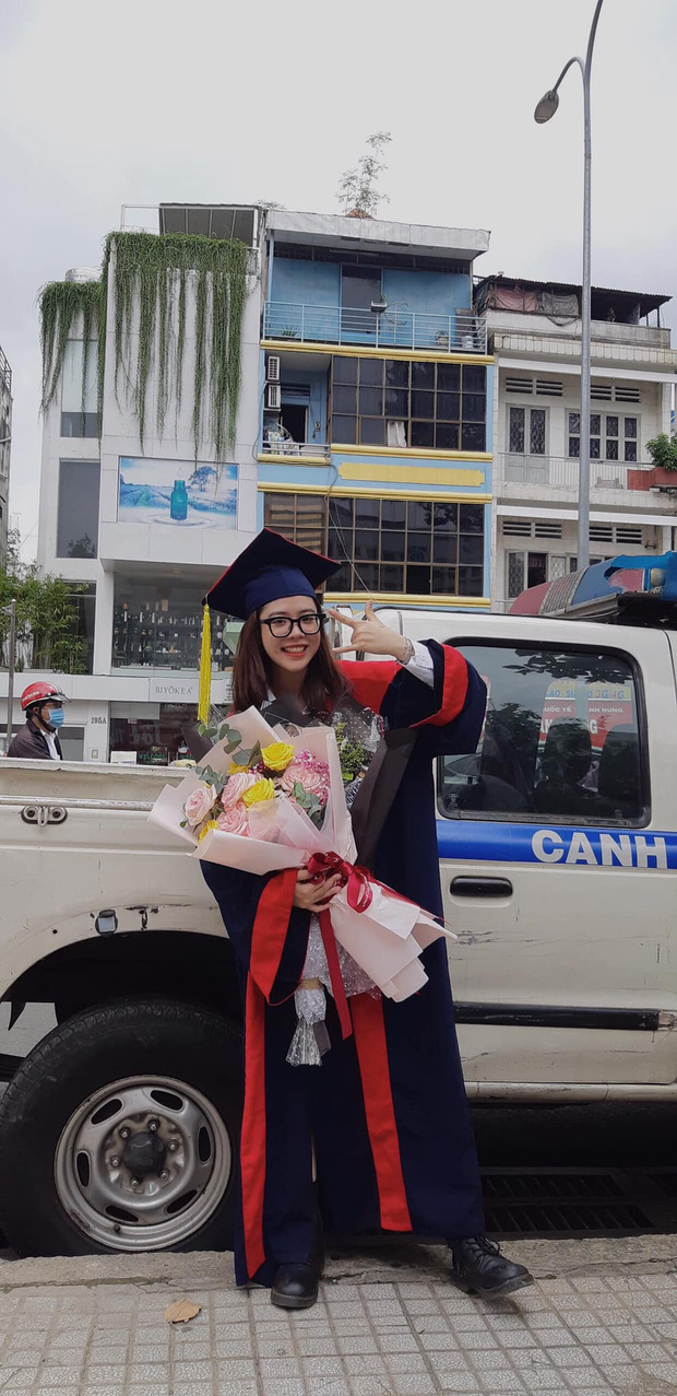 Đã tìm ra gái xinh 'đội sổ' show hẹn hò với tình đơn phương 8 năm, ngoài đời nói chuyện cũng 'trất’s' không kém - 5 Đã tìm ra gái xinh 'đội sổ' show hẹn hò với tình đơn phương 8 năm, ngoài đời nói chuyện cũng 'trất’s' không kém - 5