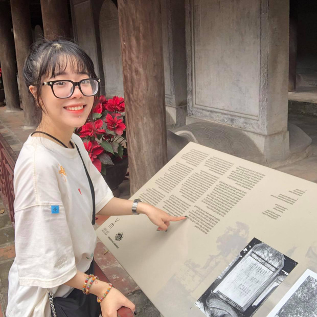 Đã tìm ra gái xinh 'đội sổ' show hẹn hò với tình đơn phương 8 năm, ngoài đời nói chuyện cũng 'trất’s' không kém - 3 Đã tìm ra gái xinh 'đội sổ' show hẹn hò với tình đơn phương 8 năm, ngoài đời nói chuyện cũng 'trất’s' không kém - 3