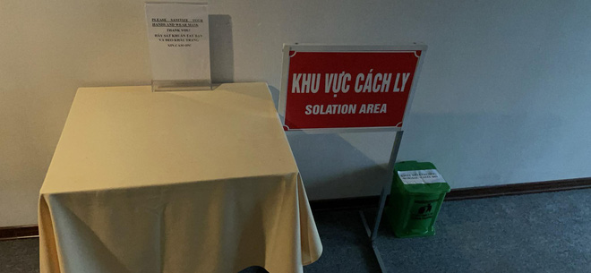 Người cách ly kêu trời vì khách sạn thu 1,2 -1,7 triệu đồng/ngày - 1 Người cách ly kêu trời vì khách sạn thu 1,2 -1,7 triệu đồng/ngày - 1