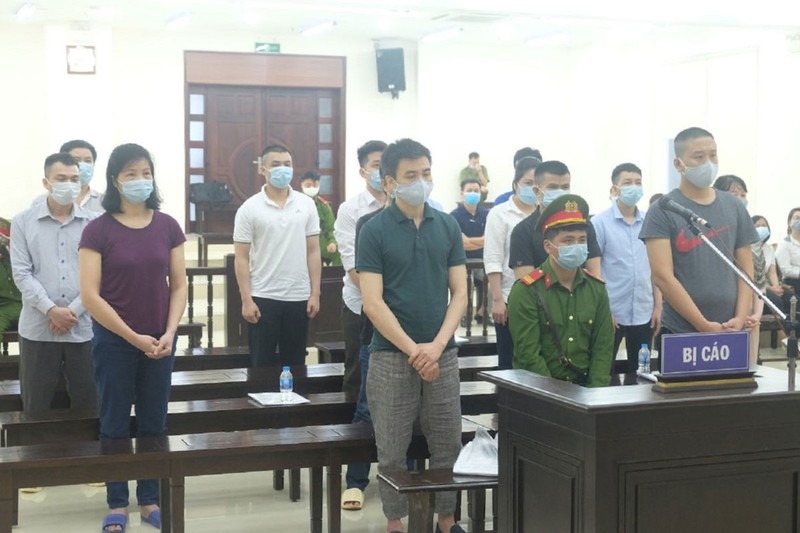 Đại án Nhật Cường: VKS đề nghị phạt tù 14 bị cáo Đại án Nhật Cường: VKS đề nghị phạt tù 14 bị cáo