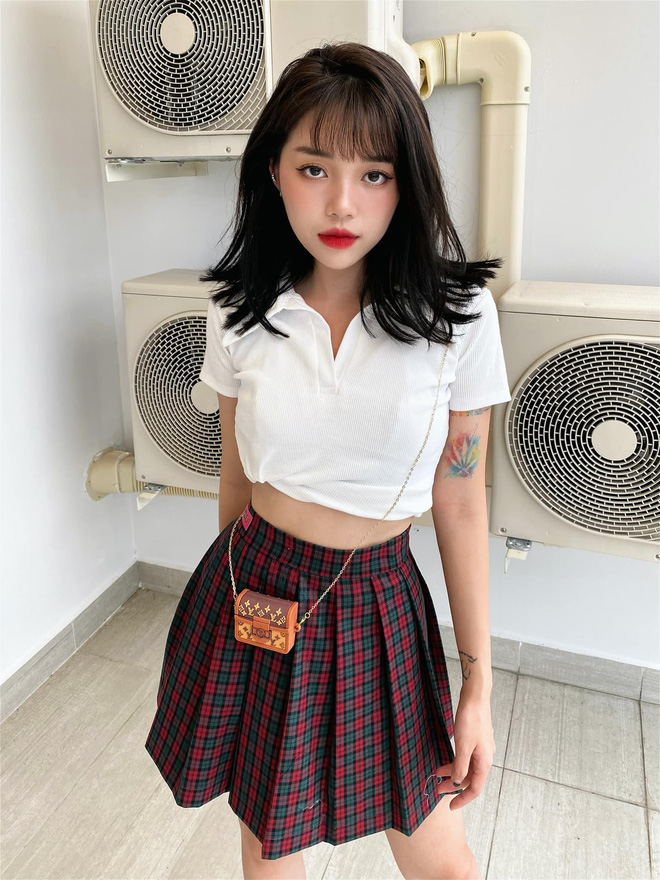 Linh Ngọc Đàm công khai chỉ tiếp fan trên 18 tuổi vào Instagram, quyết theo đuổi hình ảnh táo bạo đến cùng? - 5 Linh Ngọc Đàm công khai chỉ tiếp fan trên 18 tuổi vào Instagram, quyết theo đuổi hình ảnh táo bạo đến cùng? - 5