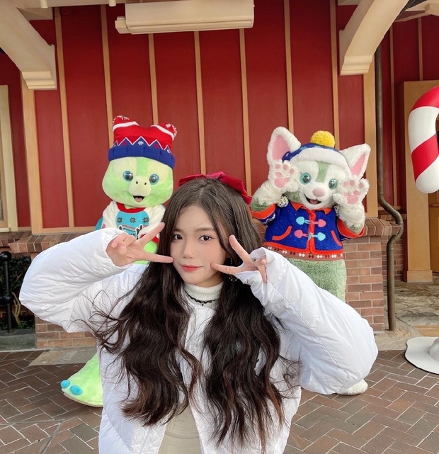 Đang livestream, nữ idol nhăn nhó rồi bất ngờ... hộc máu miệng trước sự bàng hoàng của netizen - 3 Đang livestream, nữ idol nhăn nhó rồi bất ngờ... hộc máu miệng trước sự bàng hoàng của netizen - 3