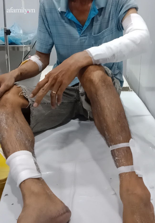 Lời kể người cô ruột của nạn nhân vụ cháy nhà, 8 người chết thảm: Đang nấu cơm dưới tầng trệt, quay lên thấy lửa đã bao trùm Lời kể người cô ruột của nạn nhân vụ cháy nhà, 8 người chết thảm: Đang nấu cơm dưới tầng trệt, quay lên thấy lửa đã bao trùm