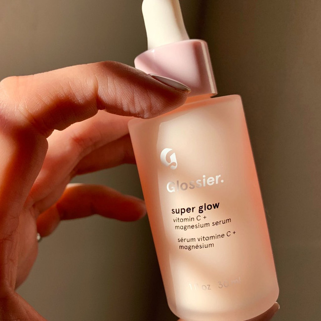 Những nàng da đẹp nõn nà đều dùng loại serum làm sáng da, chống lão hóa đỉnh cao này - 5 Những nàng da đẹp nõn nà đều dùng loại serum làm sáng da, chống lão hóa đỉnh cao này - 5