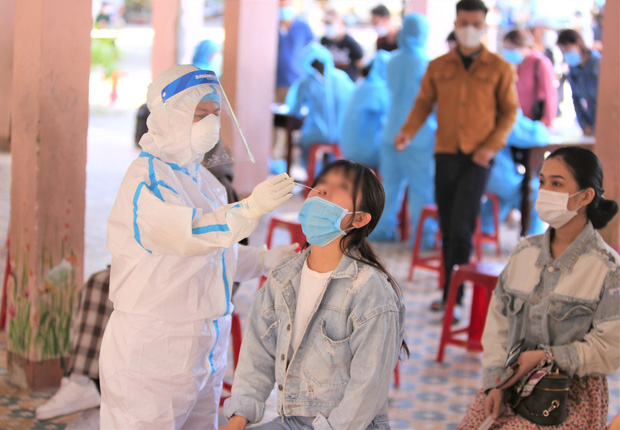 Đà Nẵng phát hiện thêm 2 ca dương tính với SARS-CoV-2 làm việc tại thẩm mỹ viện - 3 Đà Nẵng phát hiện thêm 2 ca dương tính với SARS-CoV-2 làm việc tại thẩm mỹ viện - 3