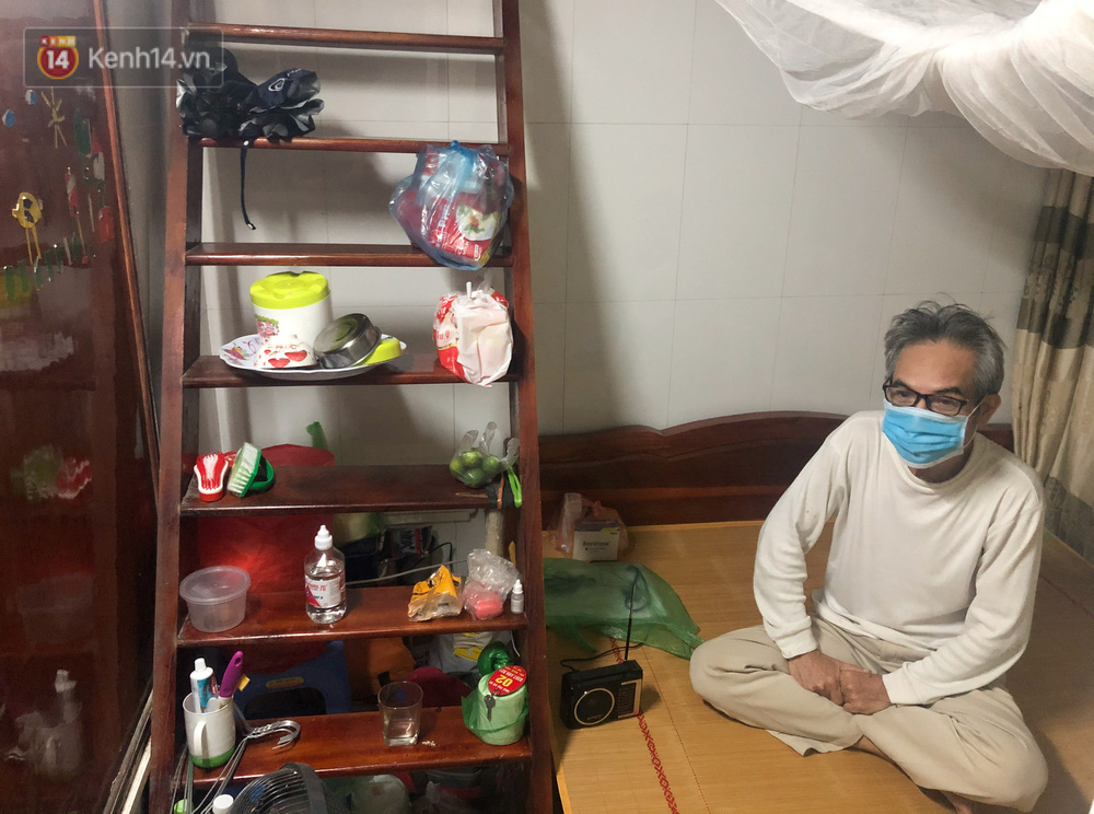 Xóm ung thư khi Bệnh viện K bị phong toả: Bệnh nhân khăn gói về quê trốn dịch, người ở lại vì "chẳng biết đi đâu" - 4 Xóm ung thư khi Bệnh viện K bị phong toả: Bệnh nhân khăn gói về quê trốn dịch, người ở lại vì "chẳng biết đi đâu" - 4