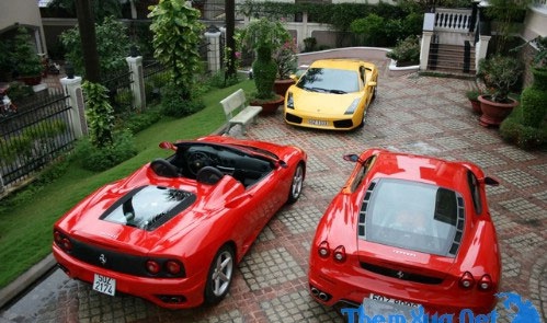 Chiếc Lamborghini khởi đầu cho phong trào siêu xe tại Việt Nam: Rớt giá 'thê thảm' - 1 Chiếc Lamborghini khởi đầu cho phong trào siêu xe tại Việt Nam: Rớt giá 'thê thảm' - 1