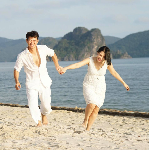Bà xã đang vướng ồn ào của danh hài Xuân Bắc: Tiểu thư nhà đại gia có công việc thu nhập khủng, dạy con khó đến mức cả chồng cũng phải 'nể sợ' - 3 Bà xã đang vướng ồn ào của danh hài Xuân Bắc: Tiểu thư nhà đại gia có công việc thu nhập khủng, dạy con khó đến mức cả chồng cũng phải 'nể sợ' - 3