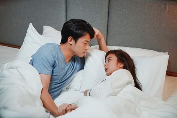 Chồng đi nhậu 12 giờ đêm mới về, trong cơn say thấy bàn tay vợ vuốt ve trên mặt mà anh giật mình thảng thốt lẫn hối hận vô vàn - 1 Chồng đi nhậu 12 giờ đêm mới về, trong cơn say thấy bàn tay vợ vuốt ve trên mặt mà anh giật mình thảng thốt lẫn hối hận vô vàn - 1