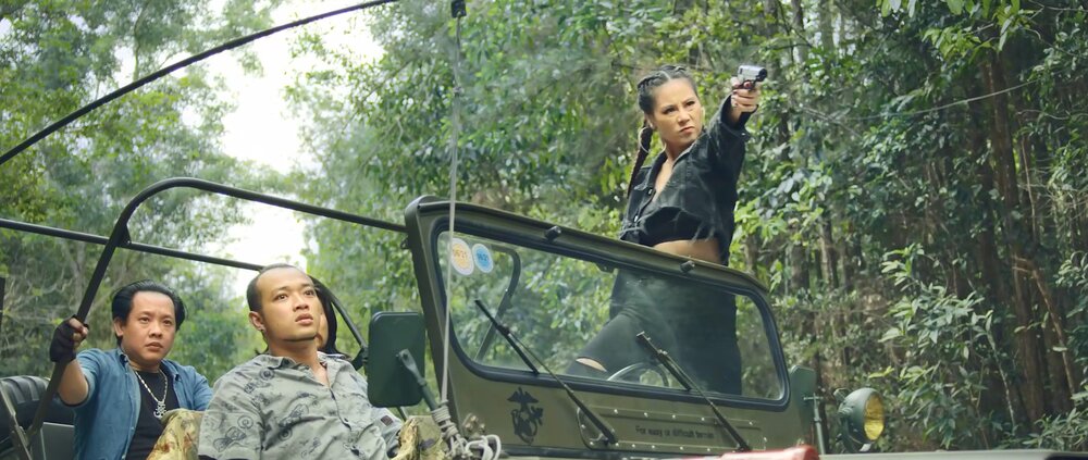 Nam Thư hôn trai đẹp đắm đuối, bán mạng vì tình nhưng lại nhận cái kết bị 'cắm sừng' cay đắng - 2 Nam Thư hôn trai đẹp đắm đuối, bán mạng vì tình nhưng lại nhận cái kết bị 'cắm sừng' cay đắng - 2