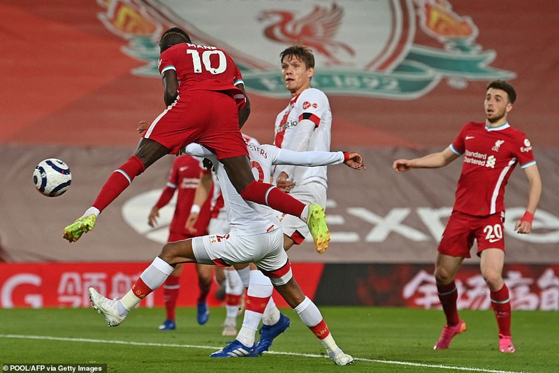 Đánh bại Southampton, Liverpool đeo bám mục tiêu Top 4 - 1 Đánh bại Southampton, Liverpool đeo bám mục tiêu Top 4 - 1