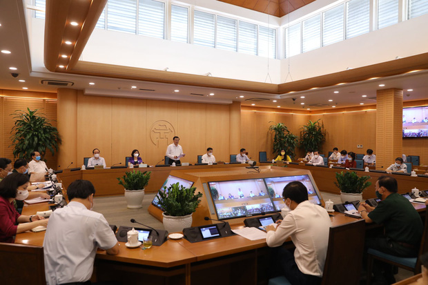 4 nguy cơ lây lan dịch, Hà Nội xem xét tạm dừng thêm loại hình kinh doanh không thiết yếu như bia hơi 4 nguy cơ lây lan dịch, Hà Nội xem xét tạm dừng thêm loại hình kinh doanh không thiết yếu như bia hơi