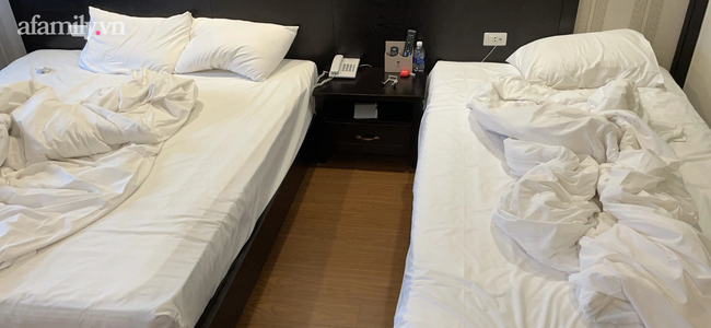 Vụ khách sạn ở Hà Nội 'chặt chém' người cách ly, thu phí gần 2 triệu/ngày: Cơ quan chức năng vào cuộc, giá giảm còn 900 nghìn Vụ khách sạn ở Hà Nội 'chặt chém' người cách ly, thu phí gần 2 triệu/ngày: Cơ quan chức năng vào cuộc, giá giảm còn 900 nghìn