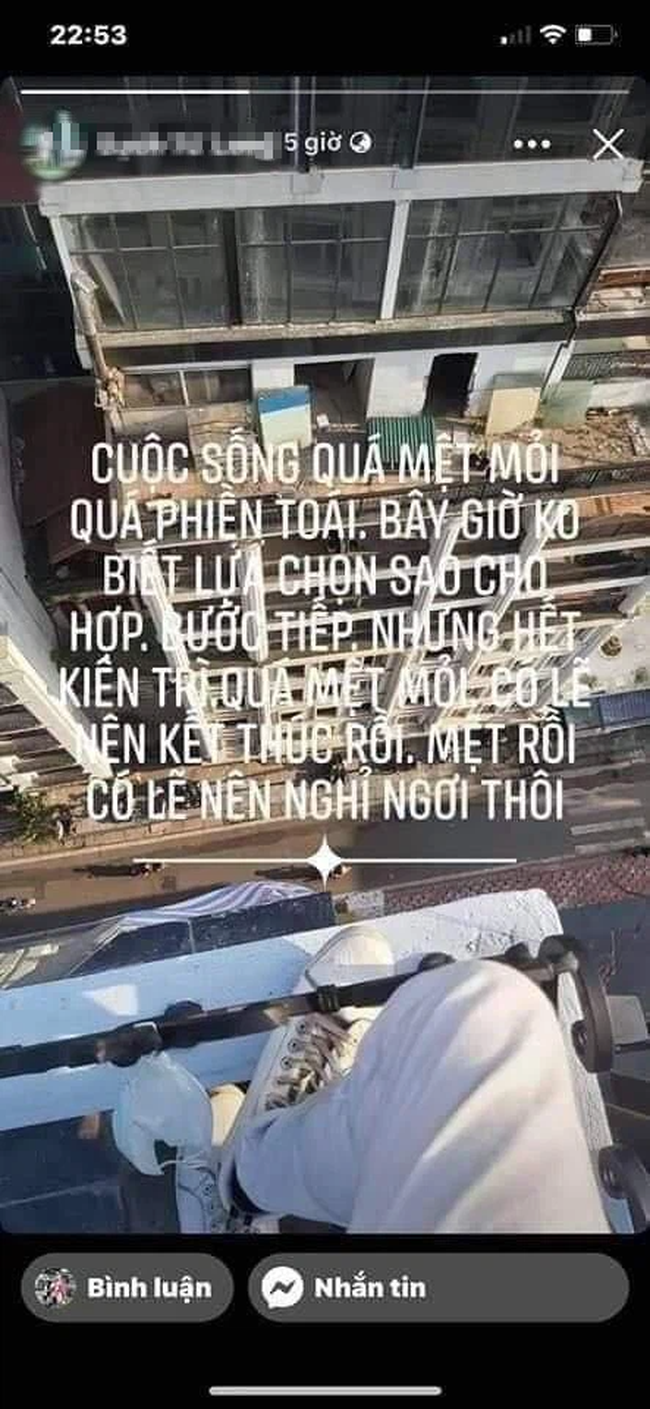 Xót xa dòng trạng thái cuối cùng của nam thanh niên nhảy từ tầng thượng khách sạn ở Hà Nội tử vong: 'Tôi không đủ kiên nhẫn bước tiếp cuộc sống này' - 2 Xót xa dòng trạng thái cuối cùng của nam thanh niên nhảy từ tầng thượng khách sạn ở Hà Nội tử vong: 'Tôi không đủ kiên nhẫn bước tiếp cuộc sống này' - 2