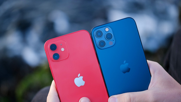 Hài hước: Một pha cập nhật 'đi vào lòng đất', iOS mới biến hàng ngàn iPhone 12 thành iPhone 'cùi bắp' Hài hước: Một pha cập nhật 'đi vào lòng đất', iOS mới biến hàng ngàn iPhone 12 thành iPhone 'cùi bắp'