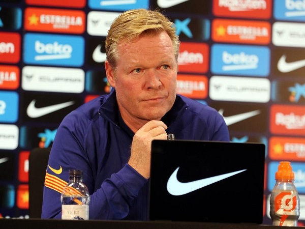 Xavi lên tiếng về khả năng thay Koeman sau khi xuất hiện tại Barcelona - 1