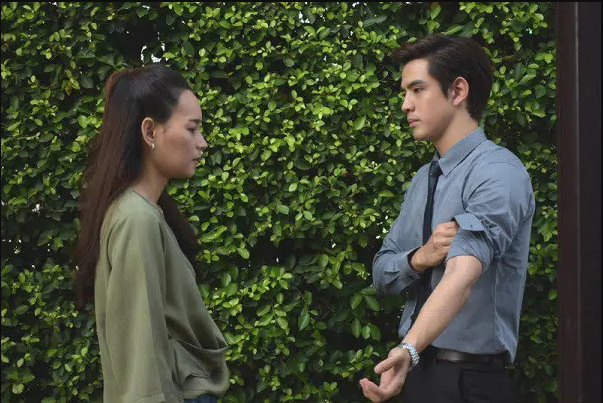 Chồng đi công tác nước ngoài nuôi bồ có con riêng, vợ biết vẫn điềm nhiên, song màn 'chốt hạ' của cô sau đấy mới 'đắng ngắt' - 1 Chồng đi công tác nước ngoài nuôi bồ có con riêng, vợ biết vẫn điềm nhiên, song màn 'chốt hạ' của cô sau đấy mới 'đắng ngắt' - 1
