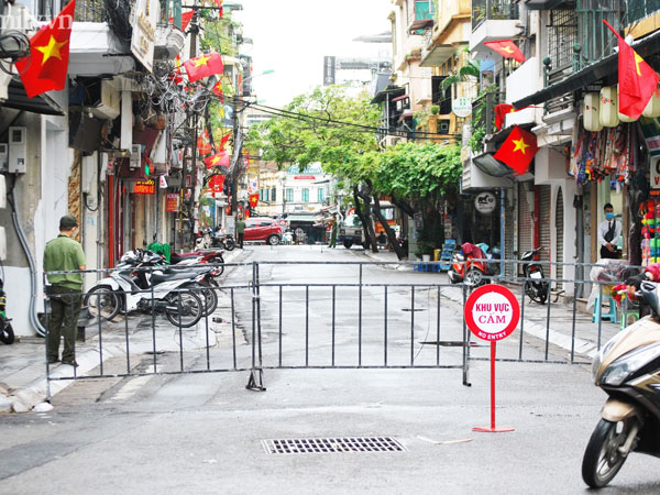 Người phụ nữ ở Đà Nẵng đi du lịch Hà Nội, Sapa 3 lần dương tính SARS-CoV-2 Người phụ nữ ở Đà Nẵng đi du lịch Hà Nội, Sapa 3 lần dương tính SARS-CoV-2