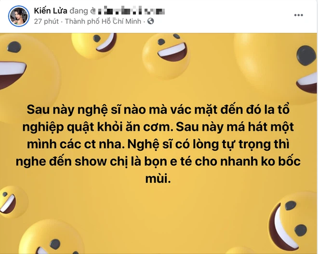 Trang Trần lại 'cà khịa' bà Phương Hằng sau tuyên bố cấm nghệ sĩ đến Đại Nam: 'Nghe đến show chị là né nhanh khỏi bốc mùi' Trang Trần lại 'cà khịa' bà Phương Hằng sau tuyên bố cấm nghệ sĩ đến Đại Nam: 'Nghe đến show chị là né nhanh khỏi bốc mùi'