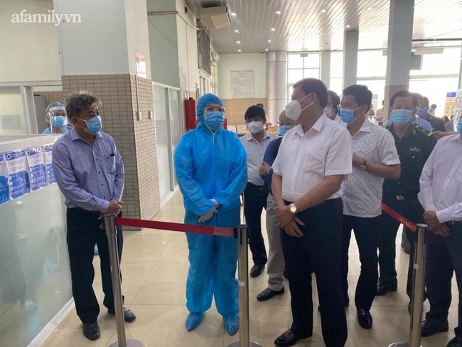 Trưa 12/5, Bộ Y tế công bố thêm 22 ca mắc COVID-19 mới tại Việt Nam Trưa 12/5, Bộ Y tế công bố thêm 22 ca mắc COVID-19 mới tại Việt Nam