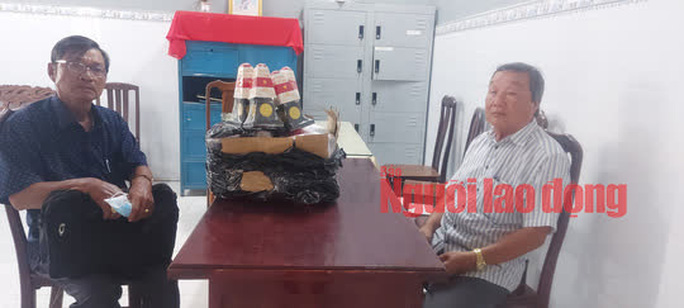 Bắt được 2 kẻ vận động đóng góp 'xây dựng đảo Trường Sa' để lừa đảo Bắt được 2 kẻ vận động đóng góp 'xây dựng đảo Trường Sa' để lừa đảo