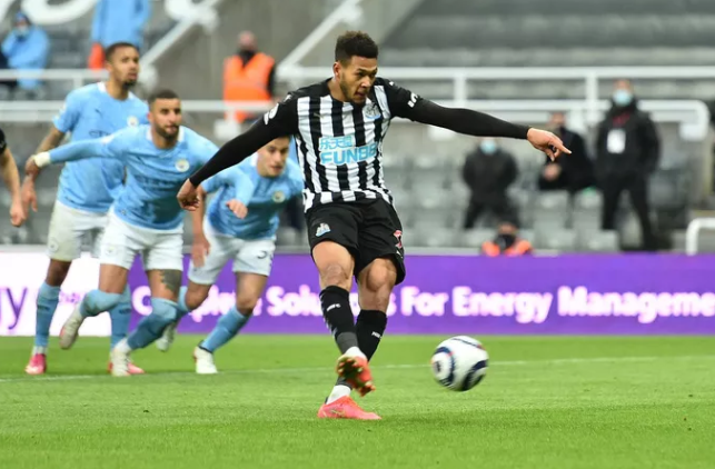 Rượt đuổi 7 bàn tại St.James’s Park, sao trẻ Man City lập hat-trick mừng tân vương - 3 Rượt đuổi 7 bàn tại St.James’s Park, sao trẻ Man City lập hat-trick mừng tân vương - 3