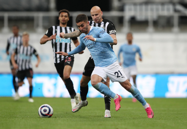 Rượt đuổi 7 bàn tại St.James’s Park, sao trẻ Man City lập hat-trick mừng tân vương - 5 Rượt đuổi 7 bàn tại St.James’s Park, sao trẻ Man City lập hat-trick mừng tân vương - 5
