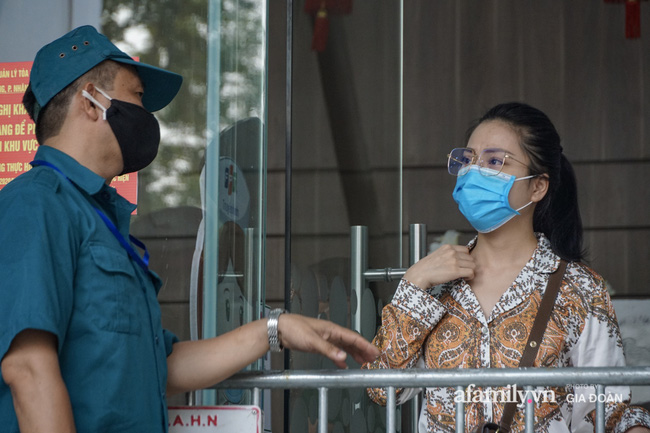 Công an Hà Nội vào cuộc điều tra, xem xét xử lý Giám đốc Hacinco làm lây lan dịch Covid-19 Công an Hà Nội vào cuộc điều tra, xem xét xử lý Giám đốc Hacinco làm lây lan dịch Covid-19